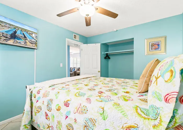 2 1 Great Location Walk To * Gulf Shores